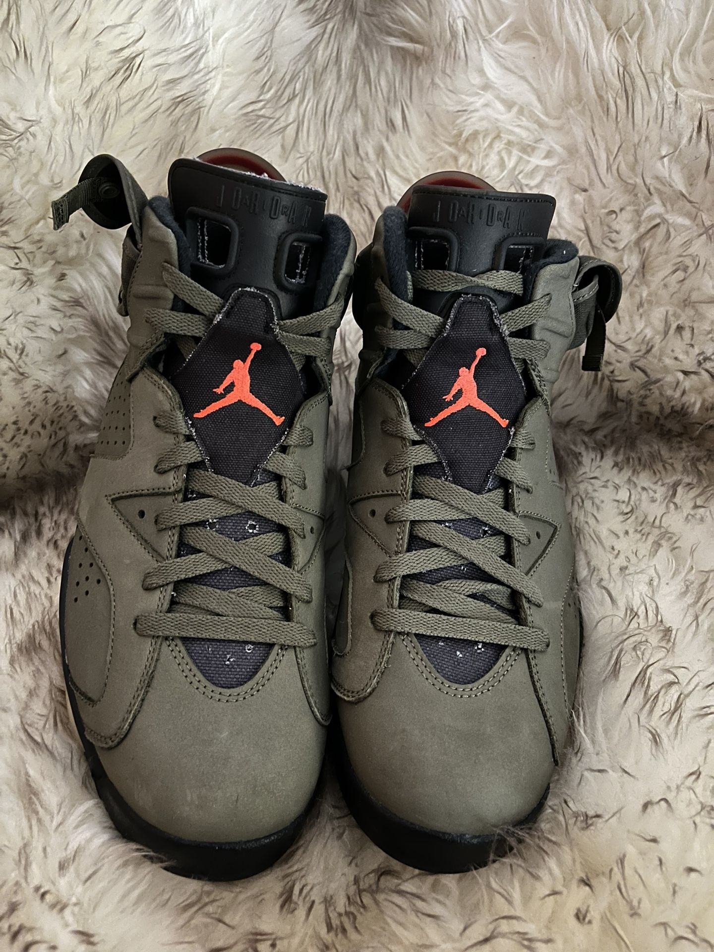 Travis Scott x Air Jordan 6 Retro 'Olive'