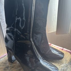 Black Heeled Boots