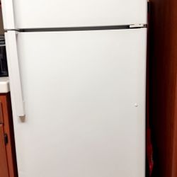 Refrigerator White
