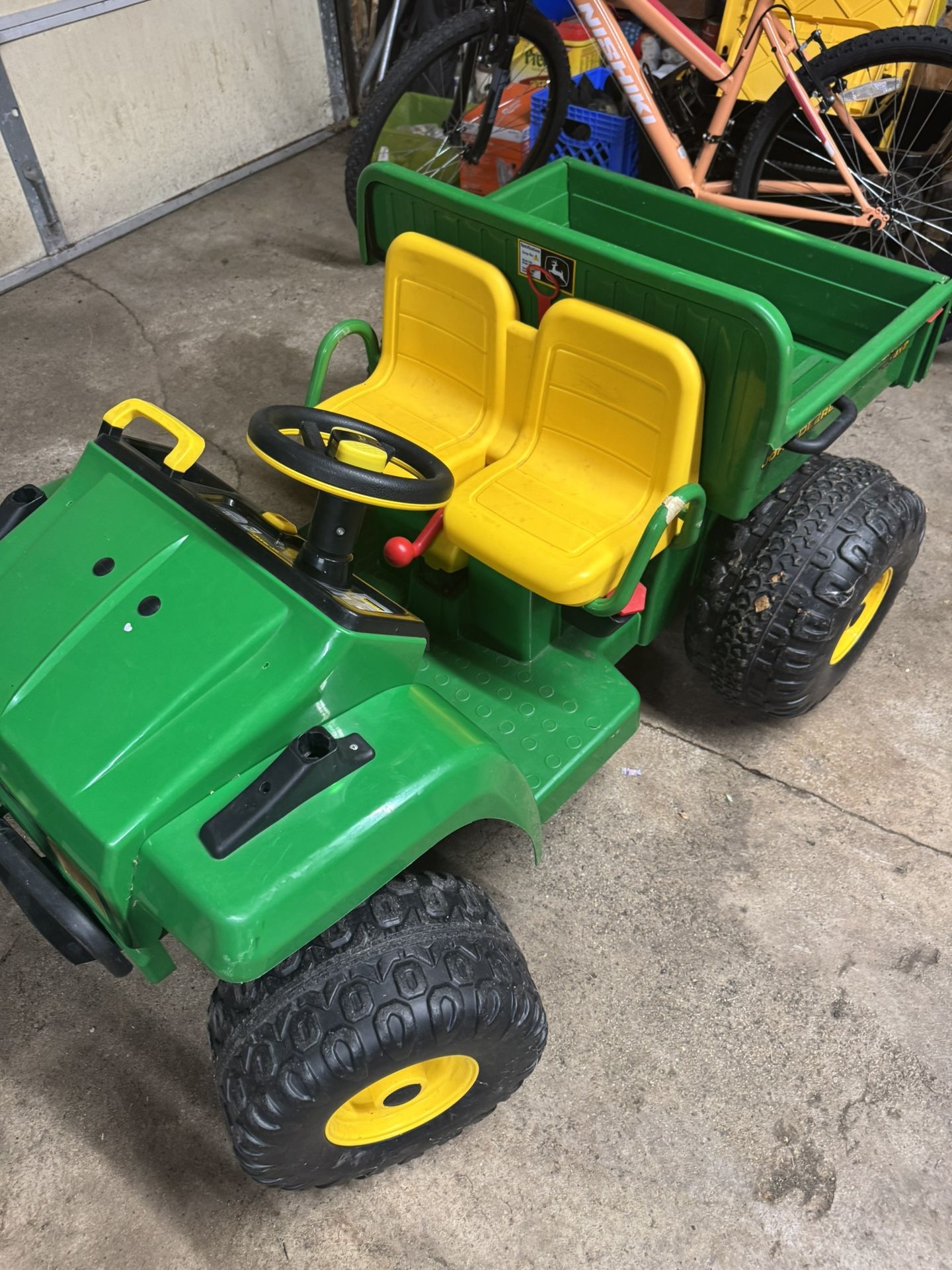 John Deere Gator Peg Perego 12v