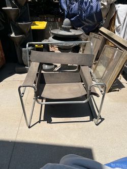 Mode century chair