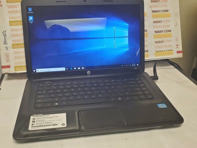 HP 2000 NOTEBOOK CLEAN LIKE NEW (INV. M1086N)

