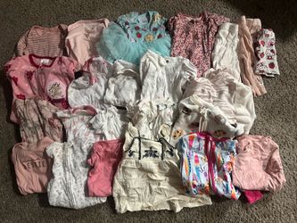 0-3 months clothes (selling together)