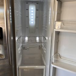 Refrigerator Double Door