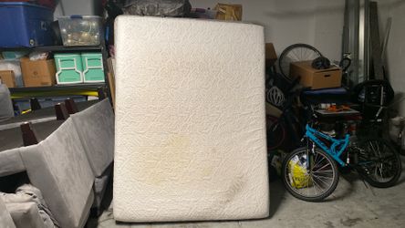 2 Queen Sized Mattresses