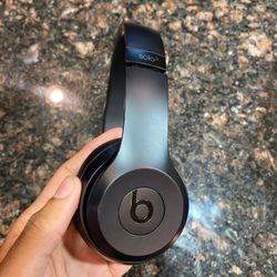 Beats solo 3 matte black
