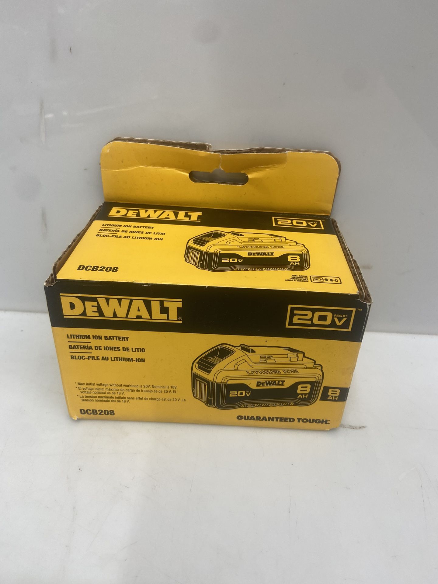 DeWalt 20V MAX XR DCB208 8 Ah Lithium-Ion Battery 1 pc