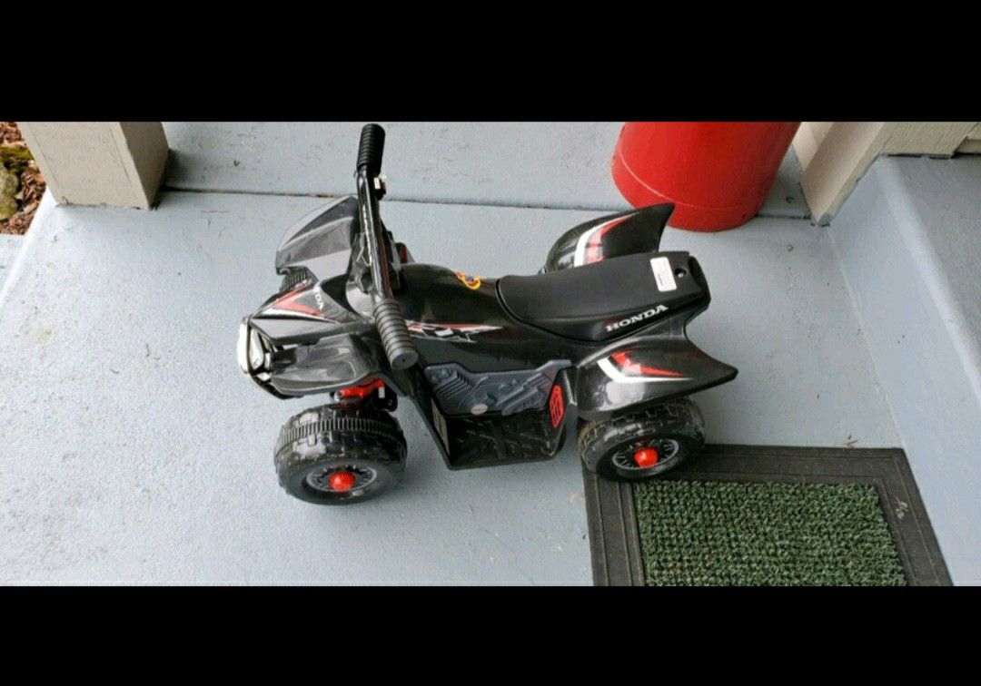 6 Volt Black Honda TRX Battery Powered Ride On ATV for Sale in