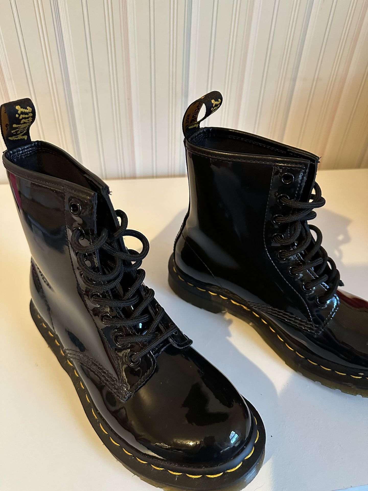 Dr. Martens Boots Size 6 Paid $170 