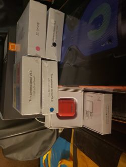 Wireless earbuds Diff colors