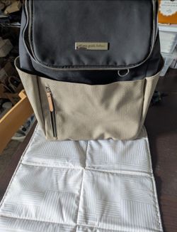 Petunia Pickle Bottom Baby Bag