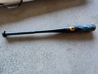 Demarini uprising UPL-22 USA baseball Bat size 30in 19oz