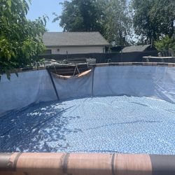 Piscina Grandeeeee No Free, Hazme Una Oferta
