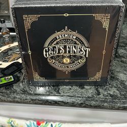 G&J’s Finest premium cocktail smoker