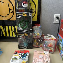 Pokemon Figure Lot