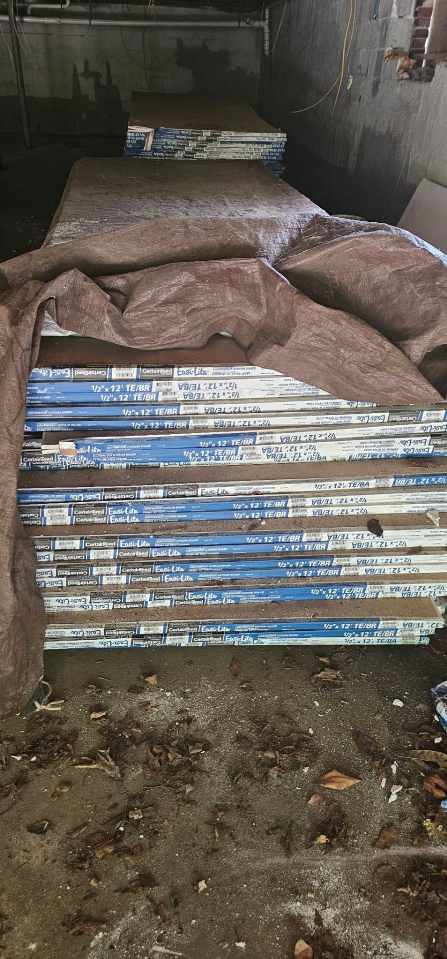128 pieces of sheetrock and mud