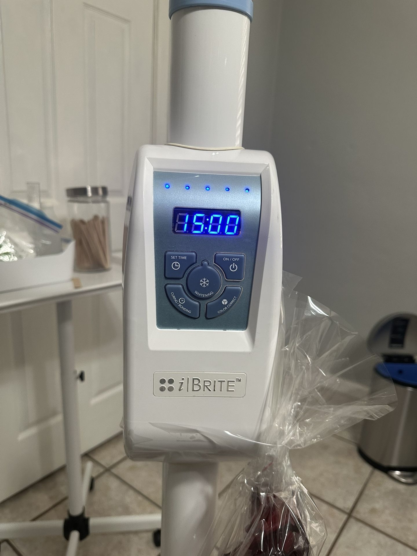 Ibrite Teeth Whitener & Spa bed