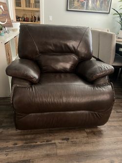 Brown Leather recliner