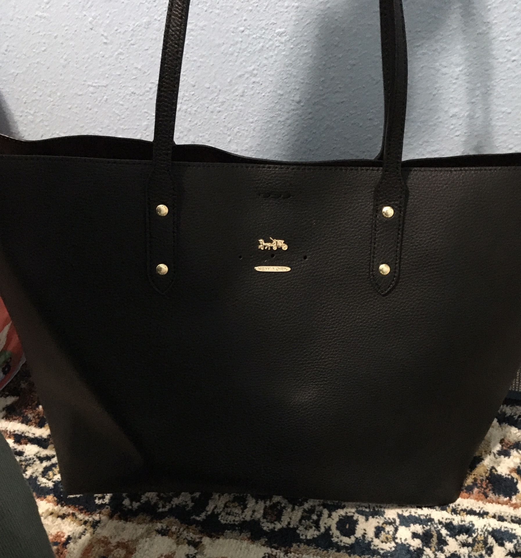 Authentic  Coach Town  Black Soft  Pebbled Leather Tote