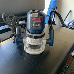 RYOBI Router 