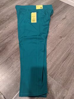 Women's green workout capris