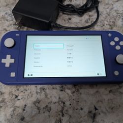 Nintendo Switch Lite (purple)