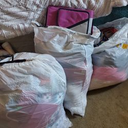 4 Big Bags Of Toys/stuffed Animals/Bags/Girls Clothes/ Some New With Tags
