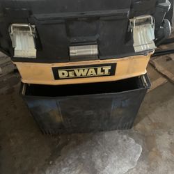 Dewalt Mobile Tool Box