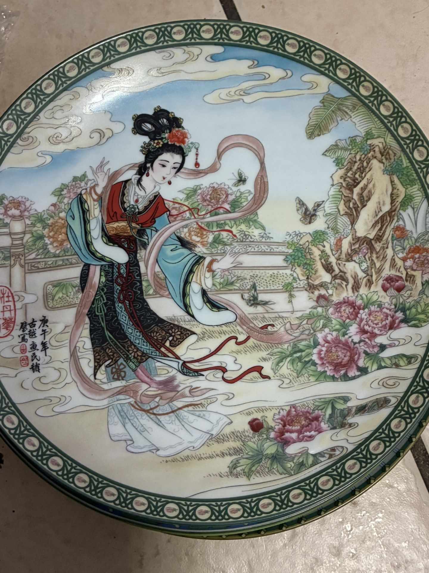 China Plates Collection 30$ Negotionble