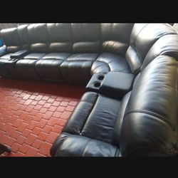 SECTIONAL GENUINE LEATHER RECLINER ELECTRIC ⚡ BLACK COLOR... DELIVERY SERVICE AVAILABLE 🚚💥🚚