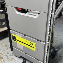 RYOBI CORDED 10"IN TABLE SAW WITH STAND 
