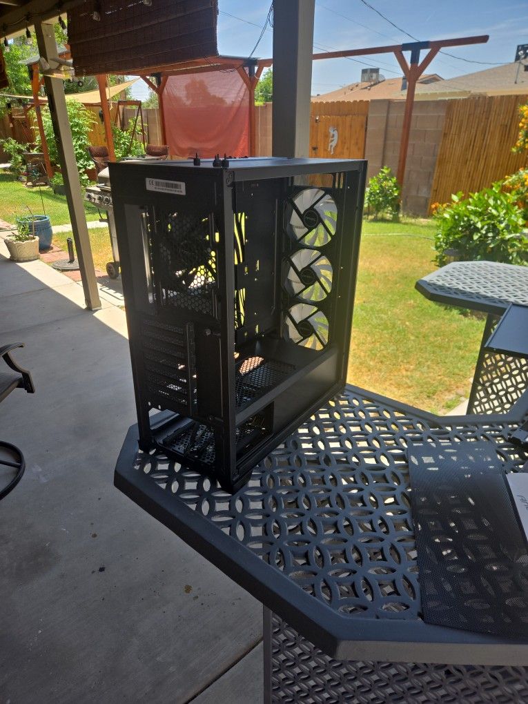 Antec DF700 Computer Case
