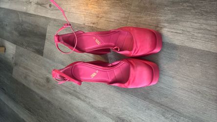 Zara heels Fushia