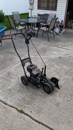 Lawn edger