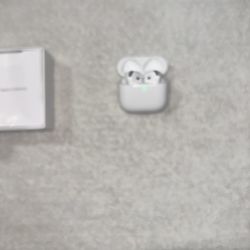 Brand New Wireless Earbuds (comes Fully Sealed)