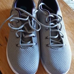 New Women's Skechers Sneakers 