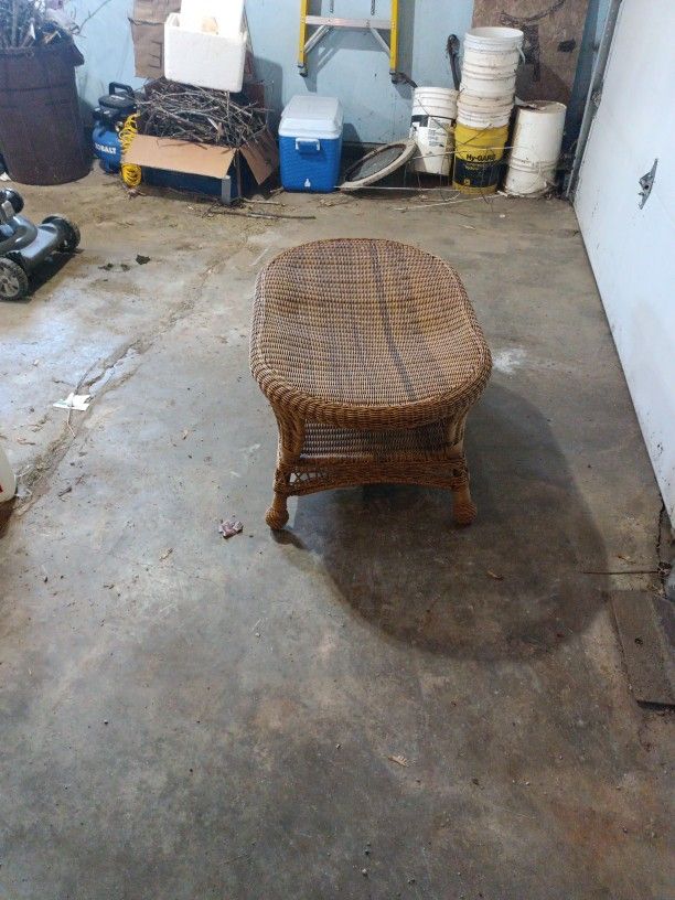 Wicker Table