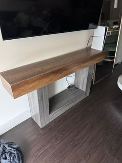 Console table