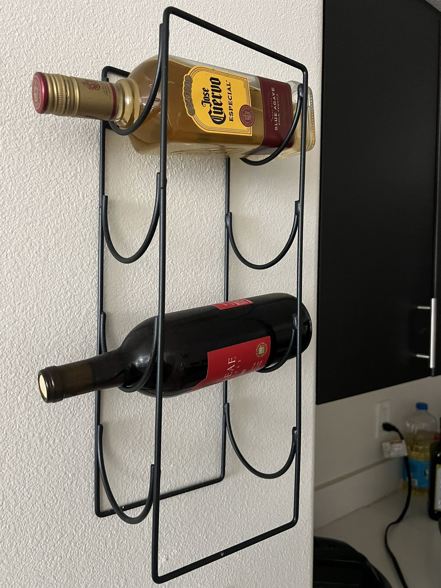 Wine Bottles Rack