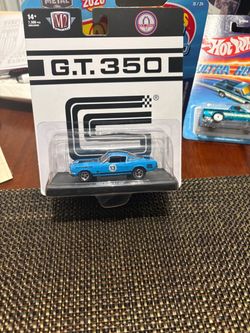 M2 Machines Auto-Drivers 1:64 R124 1966 Shelby GT 350