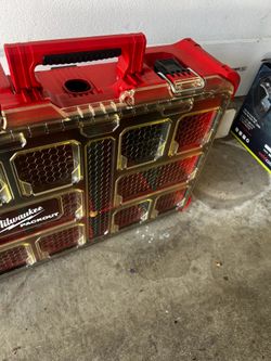 Milwaukee pack out box