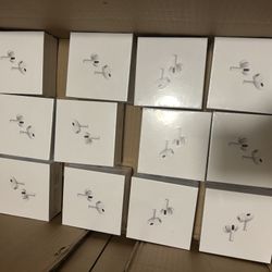 1:1 Headphones
