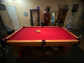Nice Heavy Duty Pool Table