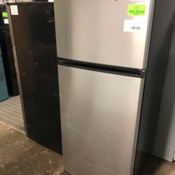 Vissani MDFF7SS 7.1 cu. ft. Top Freezer Refrigerator 4OZW