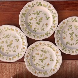 Petite Flora Ironstone Dinnerware Vintage 70s