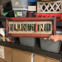 Hunting Frame Decor