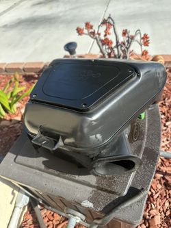 Suzuki Hayabusa GSXR 1300 Air Box