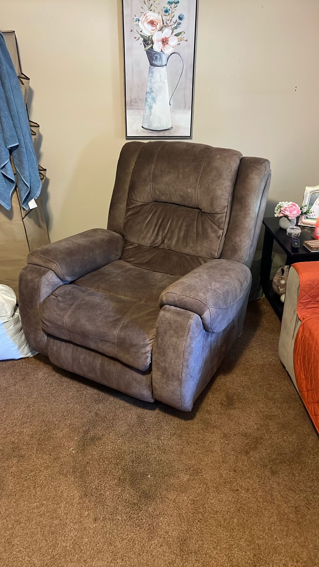 Recliner