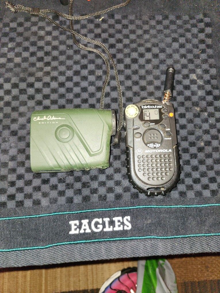 THE BUSHNELL BOWHUNTER, CHUCK ADAMS EDITION RANGEFINDER, THE MOTOROLA