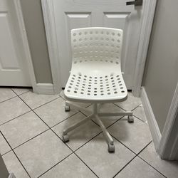 IKEA Plastic Desk Chair 